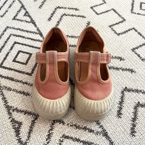 Zara Lug Sole Canvas Maryjane size 9.5